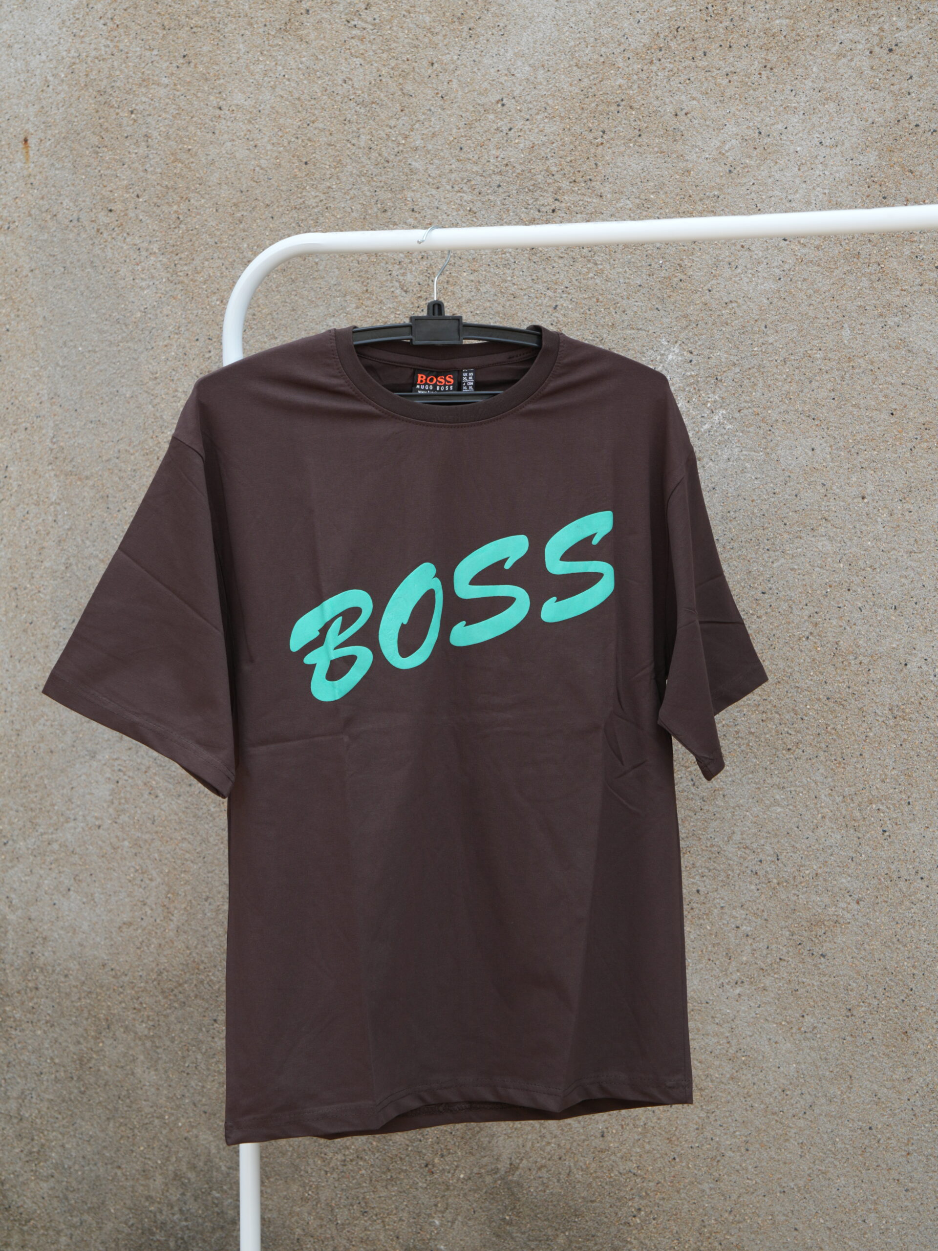 Urbansaura "Vivid Boss" Graphic T-Shirt