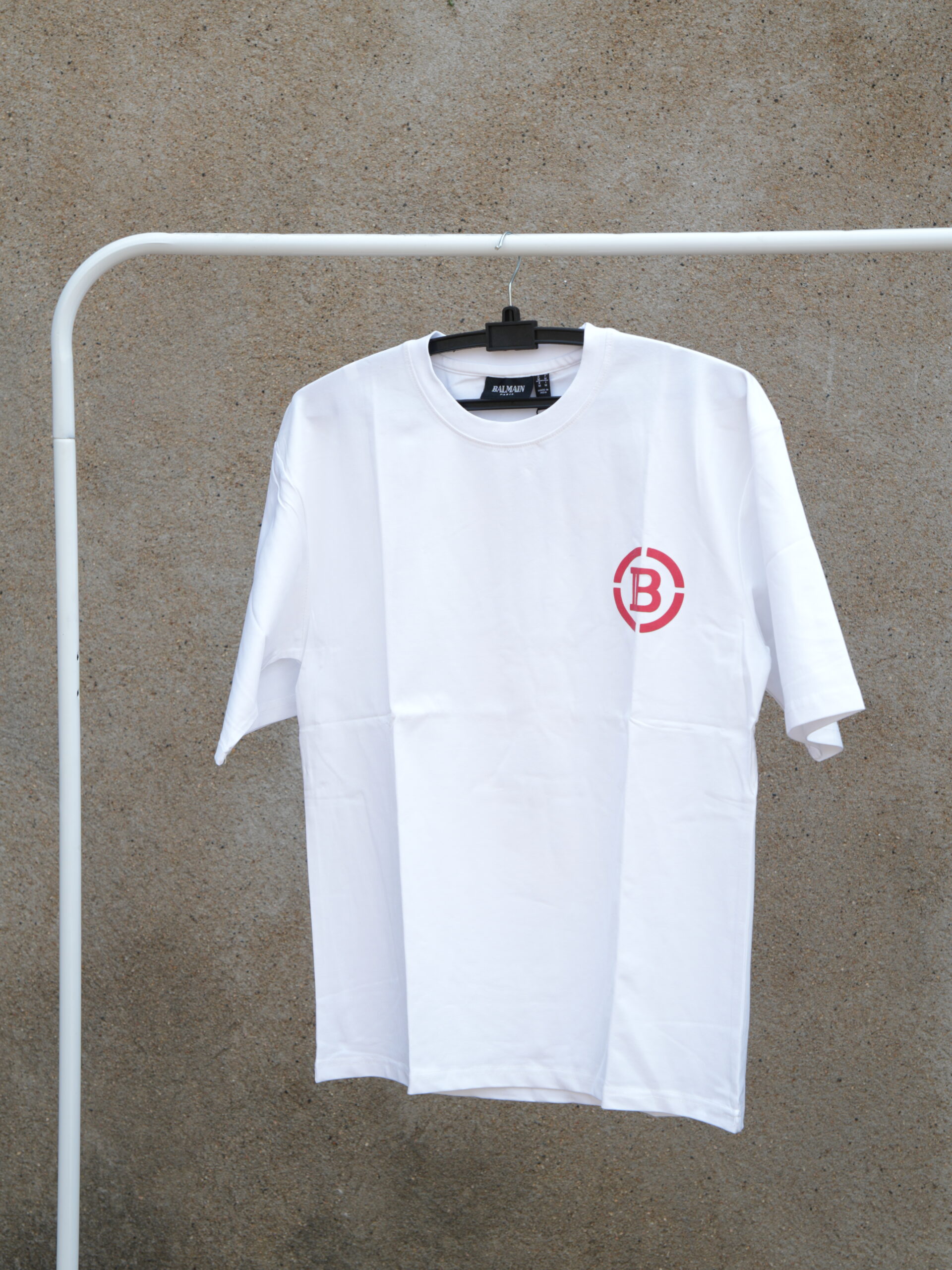 Urbansaura "Vivid Flame" Oversized T-Shirt